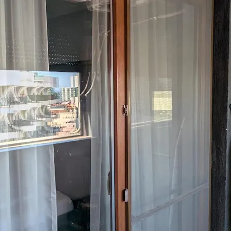 Sea Mamaia Nord -max 4 Guests * ナボダリ